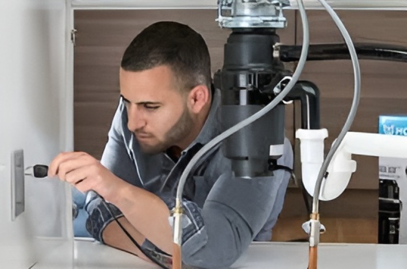 Garbage Disposal repair in Long Beach